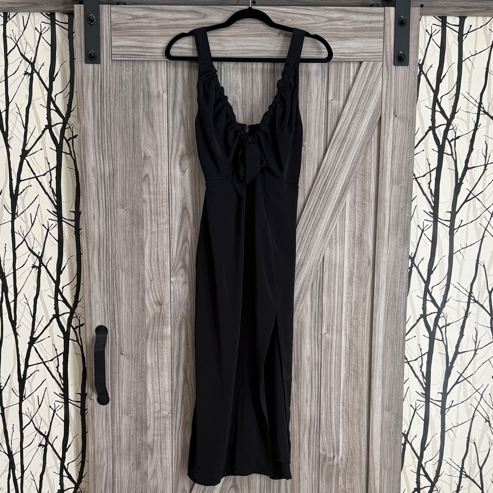 Abercrombie & Fitch Black Sleeveless Dress